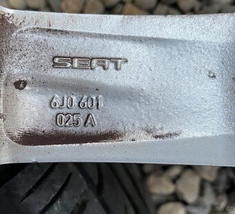 ALU KOLA 15" ORIGINÁL SEAT - 5