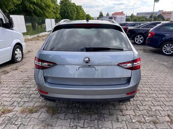 Škoda Superb III 2.0 TSI 206 kw DSG 4x4 - 5