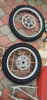 motocross Hodna crf 450 rok 2013 - 5