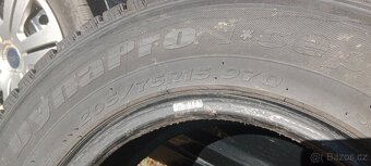 Pneu Hankook 205/75R15 - 5