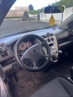 Honda Civic 7.gen 2004 - 5