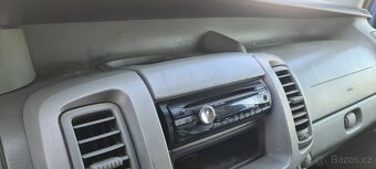 Renault Trafic 2,0 DCi 66 kw.6 rychlostí 6 Míst - 5