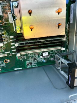 Server Lenovo x3500 m5 - 5
