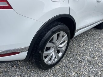 Volkswagen Touareg 3.0TDi 4x4 205PS FL EXCLUSIVE - 5