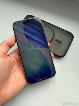 Apple iPhone 16 Pro,128GB Pouštní Titan - 5