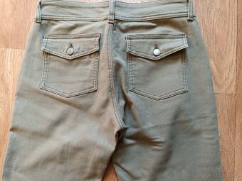 Téměř nové džíny bootcut C&A - 5