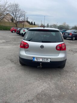 VW Golf V - 5