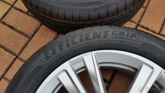 NOVÁ letní sada ALU ŠKODA Fabia 4 5x100 R16 p. 195/55/16 - 5