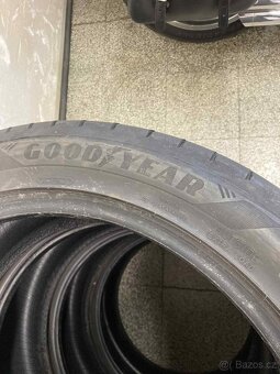 255/45r20 letní - 5