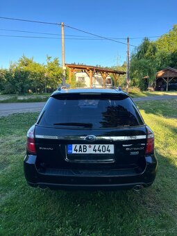 SUBARU OUTBACK 2.0D 110 kW 2009 - 5