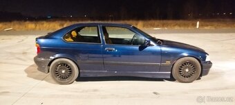 BMW E36 318ti - 5