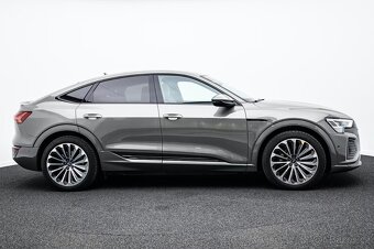 Audi Q8 E-tron - 5