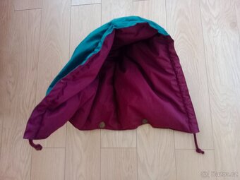 Péřová bunda s kapucí oboustrnná - 5