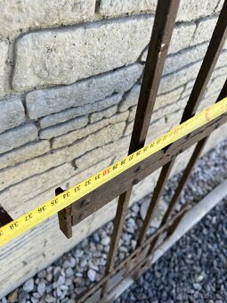 Ozdobná kovaná mříž - 5