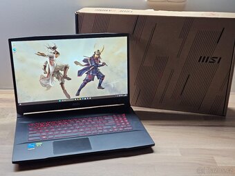 17,3 144HZ_MSI KATANA 17_i5-12450H_16GB_1TB_RTX 3050 4GB - 5