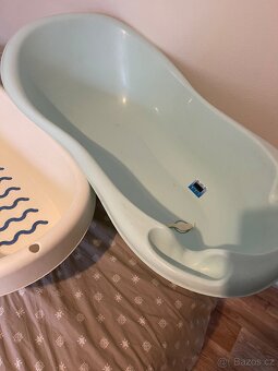 Přebalovací pult + 3x vanička + hrazdička + hrací podložka - 5