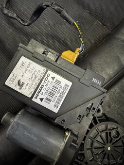 Elektricky sklopna zrcátka audi a4 b6/7 - 5