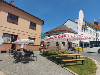 Provozní a prodavačku v cukrárně - 5