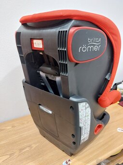Britax Romer King II v červené barvě - 5