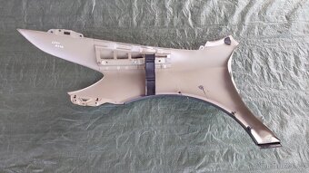 Škoda Octavia 2  - Blatník PP zlatá LF1U - 5