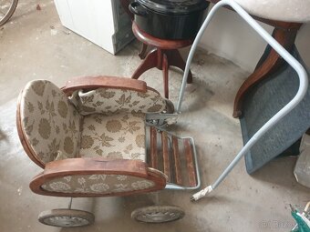 Prodám starý kočárek - 5