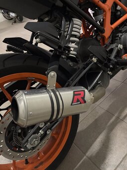 KTM DUKE 390 Silver 2022 - 5