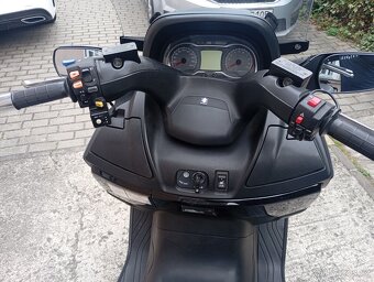 Suzuki Burgman Executive 650i 40kw 2013 - 5