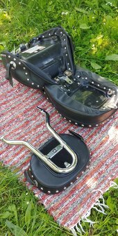 Mustang sedlo + opierka - 5