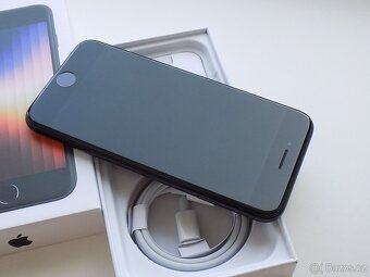 APPLE iPhone SE (2022) 128GB Midnight - ZÁRUKA - 100% BATER. - 5