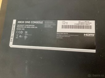 Xbox one + dva ovladače + kinect na opravu / na díly - 5