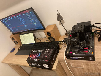 Set: MB ASUS X399 ROG, AMD TR 2950x, 32GB RAM, Tower chladič - 5