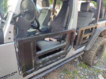 Dveře Jeep Wrangler JK - 5
