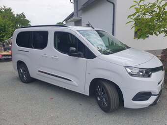 Toyota Proace City Verso 1.5 D-4D 130K 6 M/T Long 7 míst - 5