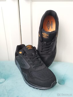 Umbro tenisky nové 42 sneakersy - 5