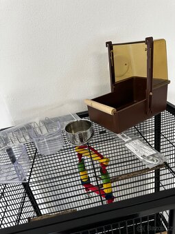 Klec pro ptáčka s doplňky - 5