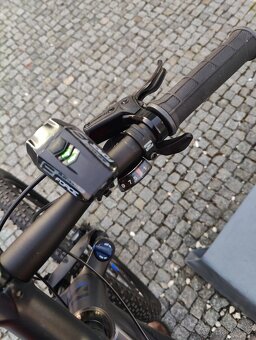 Horské kolo  s osazením Shimano Deore XT, kola 29", rám 19 - 5