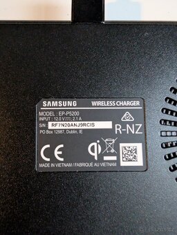 Samsung dvouplotnová nabíjecí podložka EP-P5200 - 5