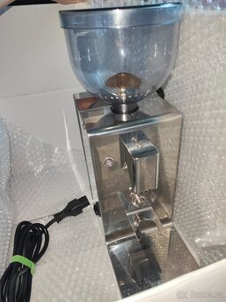 Mlýnek na kávu značky Lelit -náhradní díly - 5