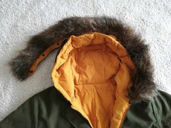 Péřová zimní oboustranná parka nová vel.38/40 - 5