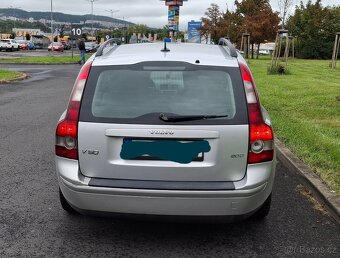 VOLVO v50,2.0D,98 kw,rok 10/2006 - 5