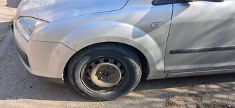 Ford Focus mk2 1.6 tdci 80kw ND - 5