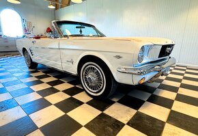 1966 Ford Mustang Cabriolet - 5