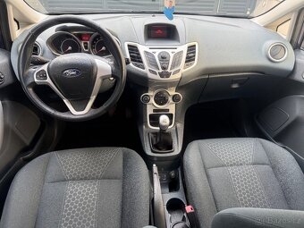 Ford Fiesta 1.2i 60kW/2010/5 dveří / klima/ Výhřev - 5