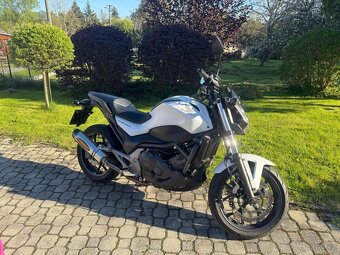 Honda NC750S - 5