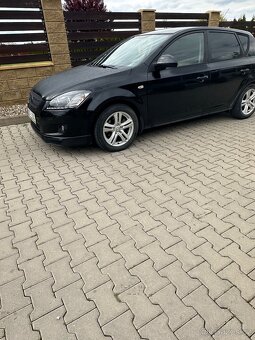 Kia Ceed 1.6nafta STK 12/2026 - 5