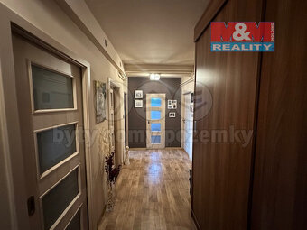 Prodej bytu 4+1, 91 m², Chýnov, ul. U Kuželníku - 5