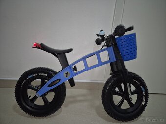 Odrážedlo FirstBike Fat modré, jako nové, záruka do 24.2.27 - 5