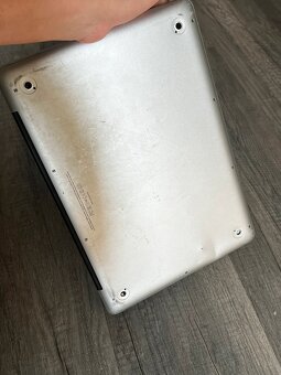 MacBook Pro 13” A1278 – zapíná se, ale chybí systém - 5