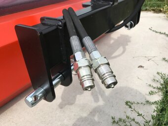 Prodám zametací kartáč za traktor, platí do smazání - 5