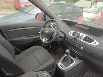 Renault Scenic - 5